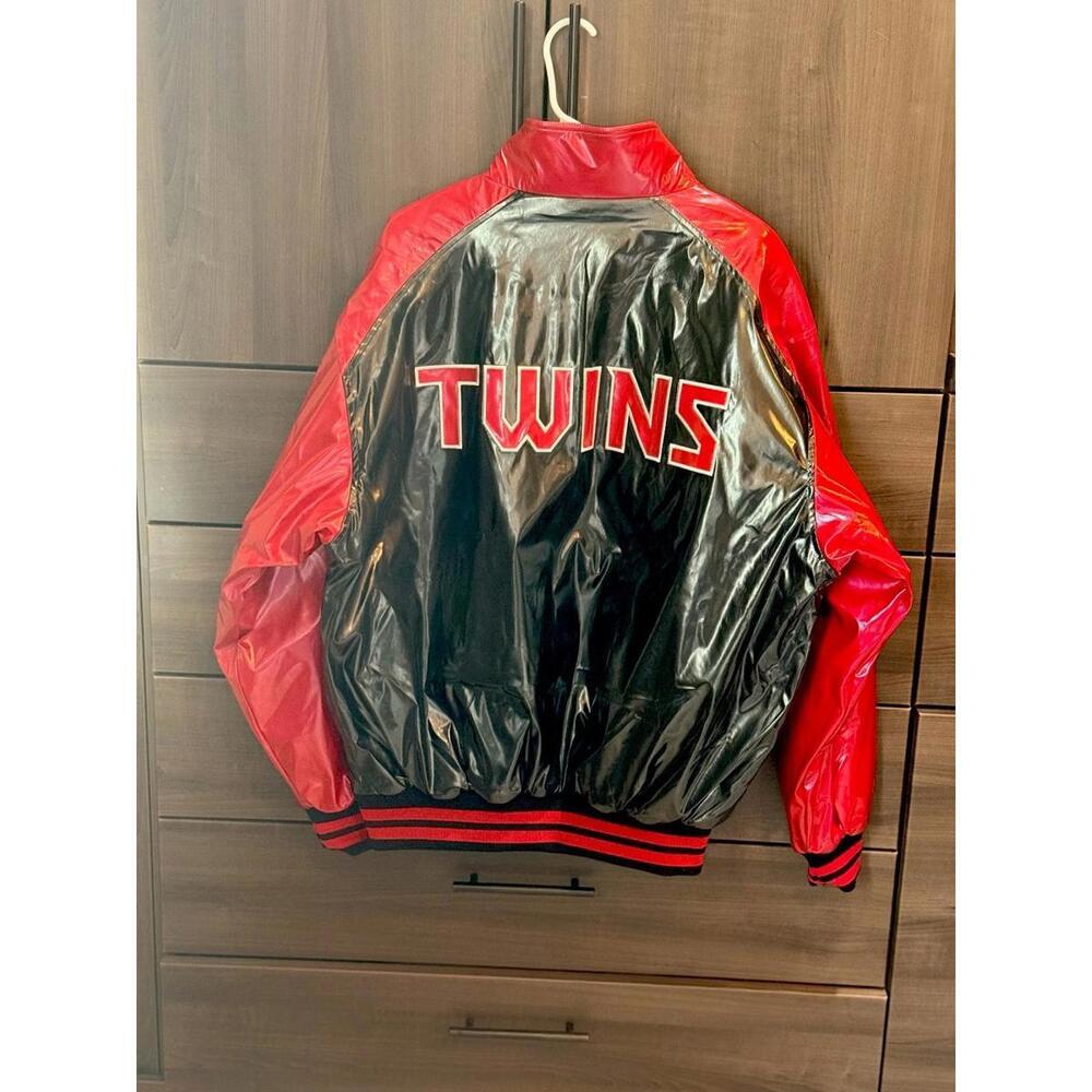 Descente LG Twins Seoul Korea Ultra Limited Edition Team-issued Jacket - Picture 9 of 9